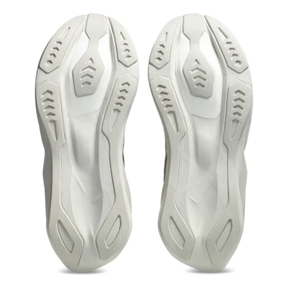 ASICS Novablast 6, photo 3 of 3