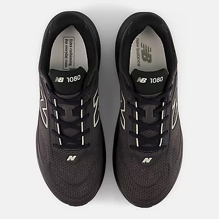 New Balance 1080 v15, photo 2 of 3